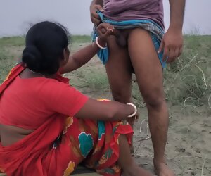 6:28 , Dinajpuri best Desi Bengali Boudi in Overheated Saree Fucked at Outdoor Fucked